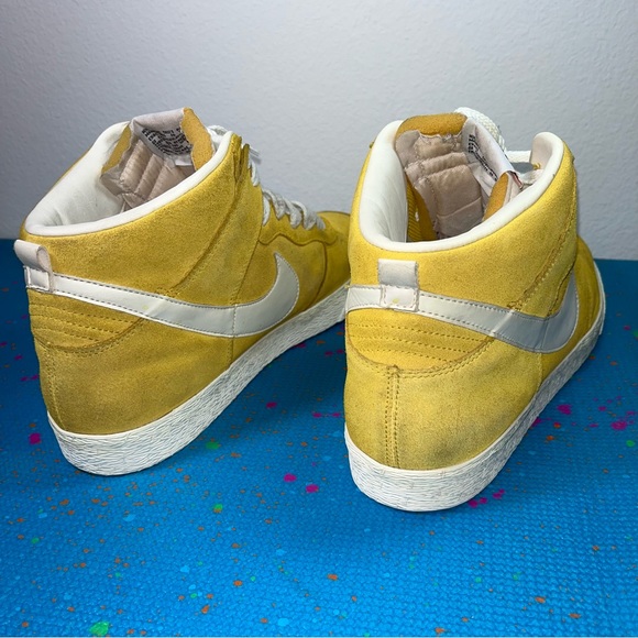 Rare Nike Mens Dunk High top AC 398263-700 Suede Varsity Maize Yellow Size 11 - Picture 9 of 10